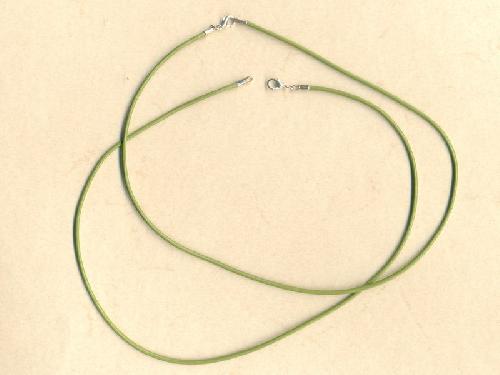 Ko�en� n�hrdeln�k 2mm / 40cm zelen�